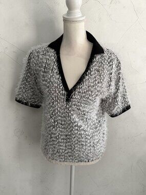 ZARA Black White Fuzzy Short Sleeve Top Size Medium